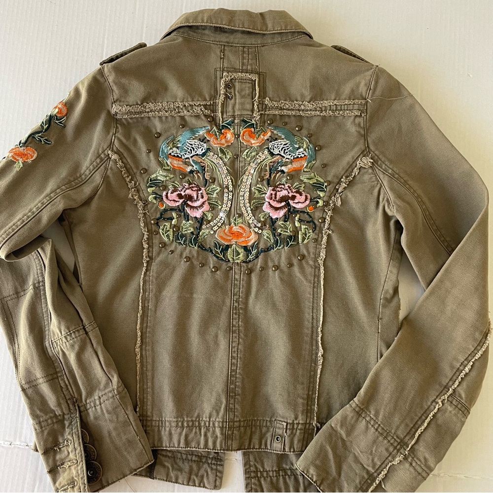 Romeo & Juliet Couture Khaki Embroidered Jean Jacket 100% Cotton metal buttons